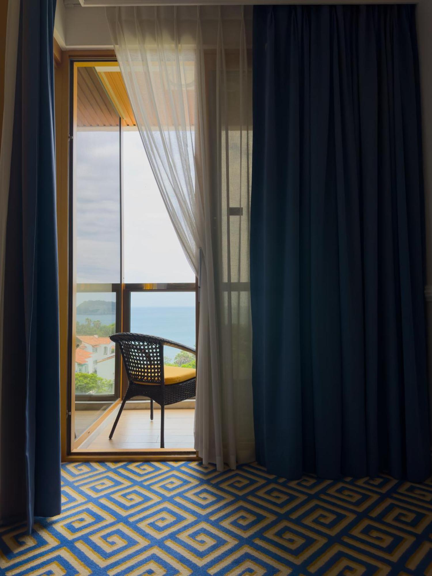 โกลด์วัน โฮเต็ล แอนด์ สวีท Hotel ซอกวีโพ ภายนอก รูปภาพ