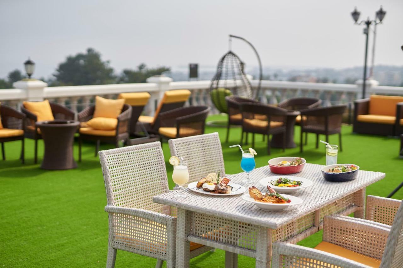 โกลด์วัน โฮเต็ล แอนด์ สวีท Hotel ซอกวีโพ ภายนอก รูปภาพ